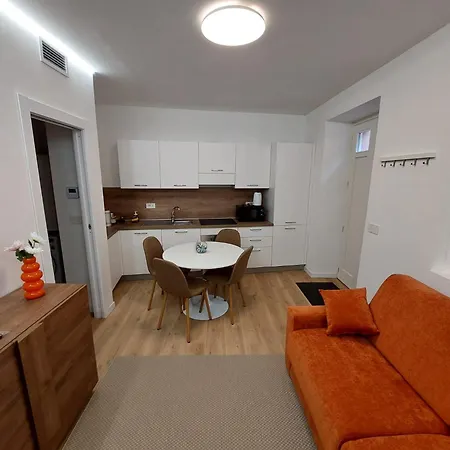 Casa Bugia Nen Alba (Piedmont)